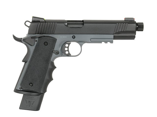 Pistola R32 Darkstorm di ARMY ARMAMENT
