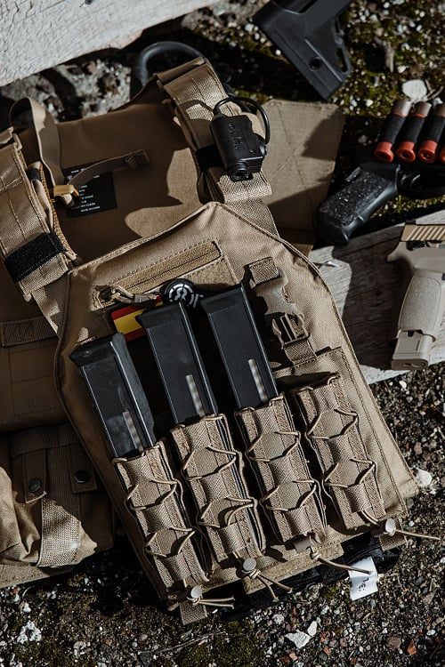 Pouch Doppio per Caricatori UMP/MP5 di 8FIELDS