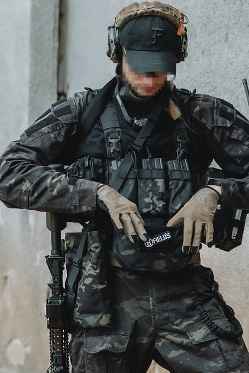 Buckle Up Modular Chest Rig di 8FIELDS