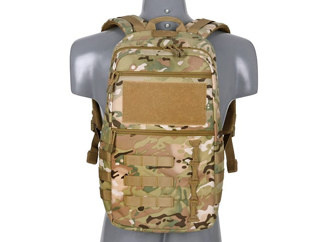 Zaino Tattico EXPLORADOR 15L di 8FIELDS