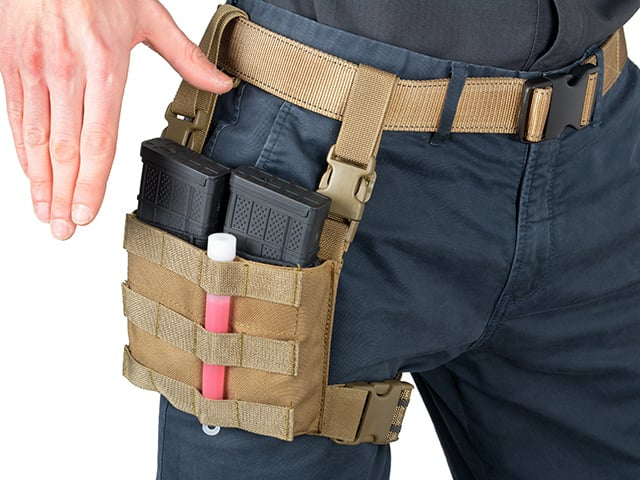 Kangaroo Drop Leg Panel - Black di 8FIELDS