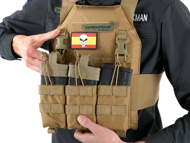 Buckle Up Triple Pouch per Magazzini di 8FIELDS