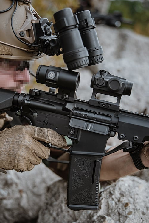 Maverick Gen3 1x22 MIL Red Dot Sight di VECTOR OPTICS