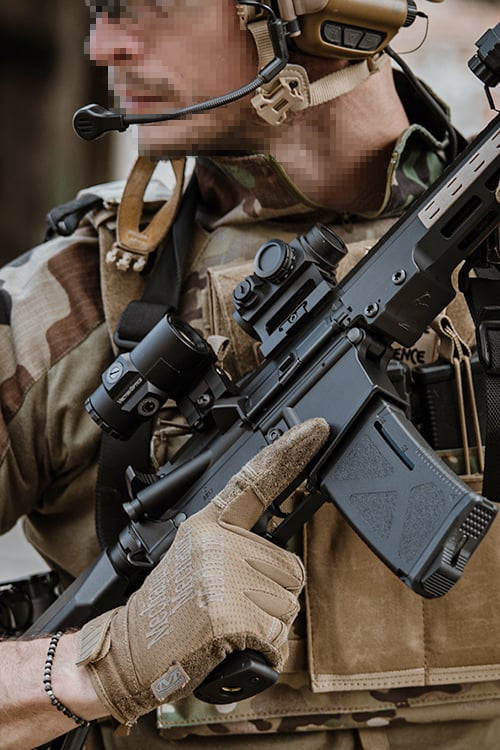 Maverick Gen3 1x22 MIL Red Dot Sight di VECTOR OPTICS