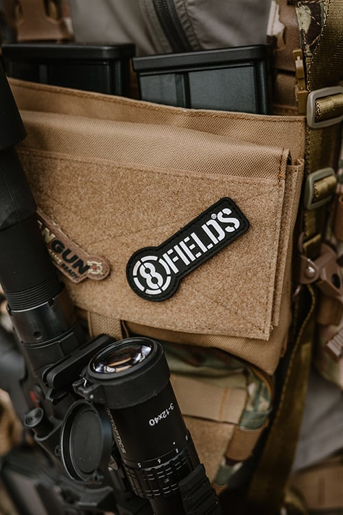 MOLLE Kangaroo Front-Panel Coyote di 8FIELDS