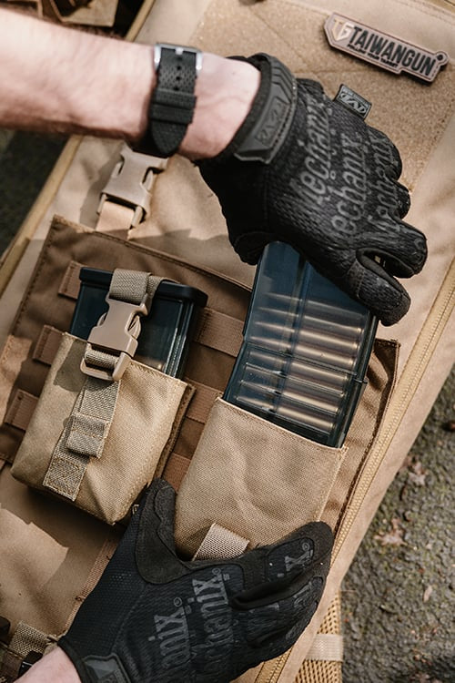 Pouch per Caricatori Sniper di 8FIELDS