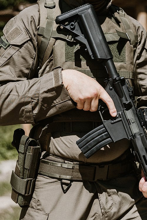 Rigid Combat Belt MOLLE (L) - Olive di 8FIELDS