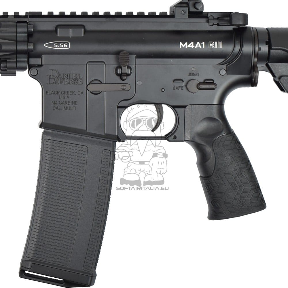 Fucile Elettrico Daniel Defense M4A1 RIII di CYMA