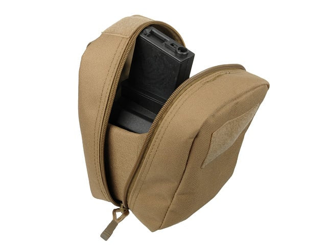 Light Drum/Box Mag Pouch - Olive di 8FIELDS