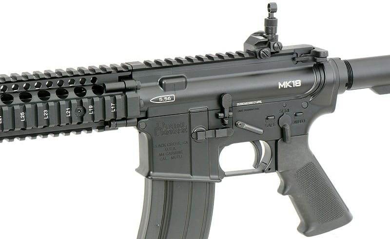 Fucile Gas Blow-Back Daniel Defense MK18 di EMG