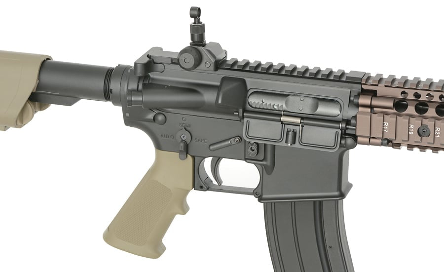 Fucile Gas Blow-Back Daniel Defense MK18 di EMG