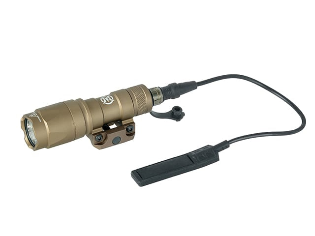Torcia Tattica V300 di WADSN