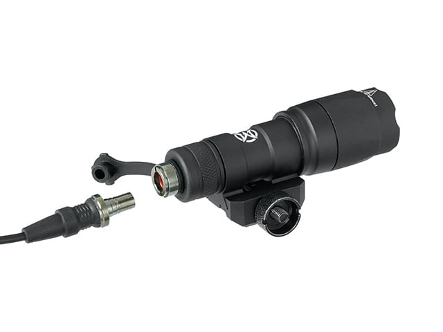 Torcia Tattica V300 di WADSN