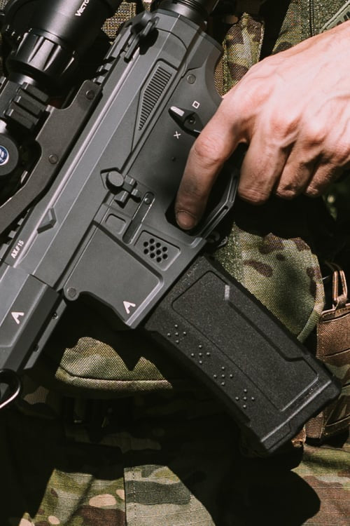 Caricatore Mid-Cap 210rd per M4/AR15 di EMG