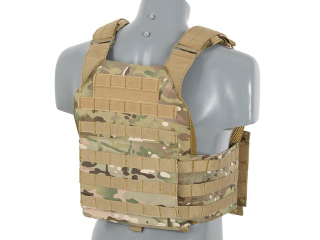 Buckle Up Assault Plate Carrier - Multicamo di 8FIELDS
