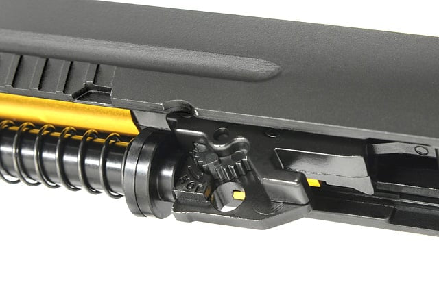 Replica Pistol Gas Blowback di GOLDEN EAGLE