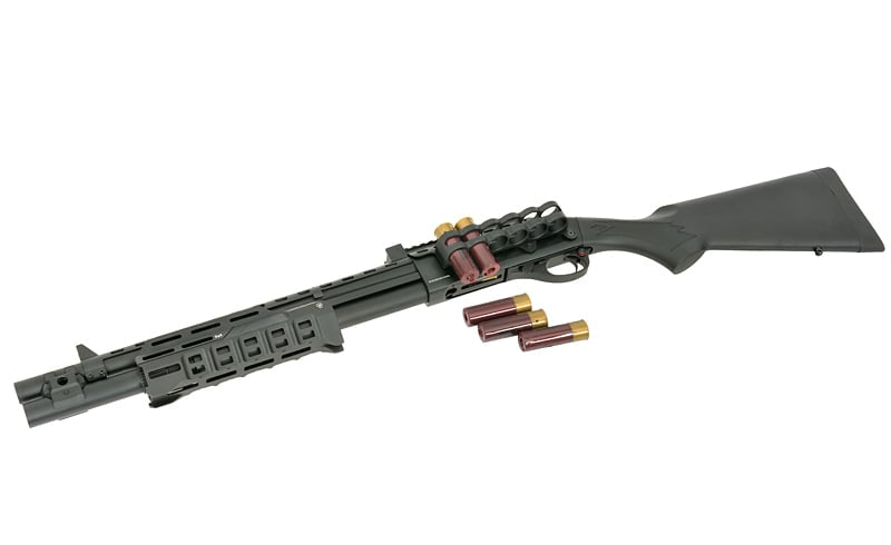 Replica Shotgun M870 di EMG