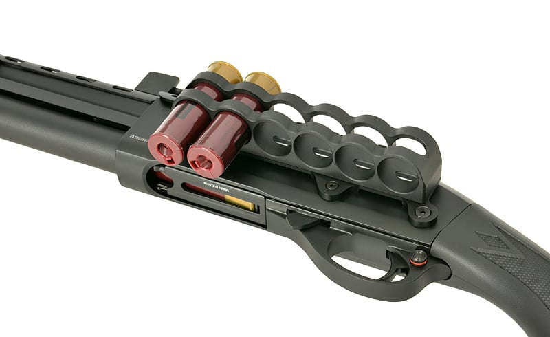 Replica Shotgun M870 di EMG