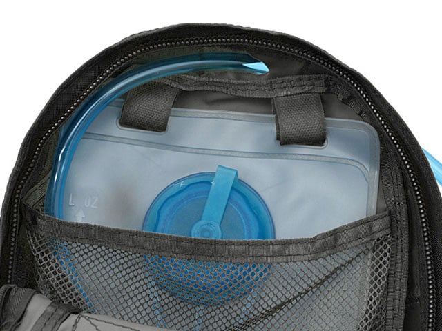 MOLLE Hydration H2O Carrier - Black di 8FIELDS