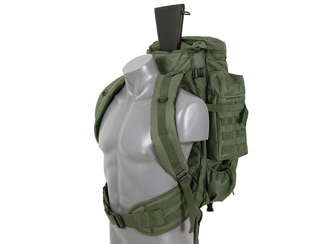 Zaino Tattico 40L - Olive di 8FIELDS