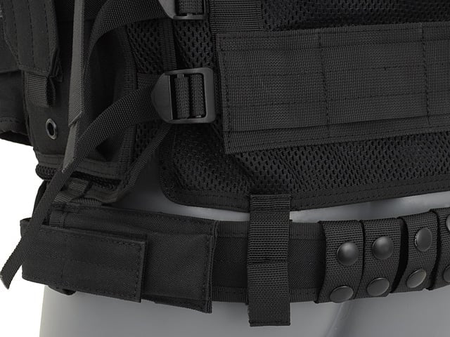 Gilet Tattico Law Enforcement V.2 - BLACK di 8FIELDS