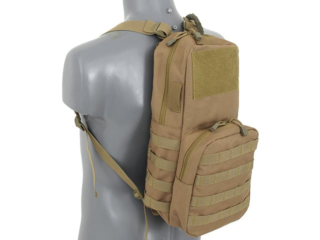 Zaino Idratazione 3L MOLLE Multicamo di 8FIELDS