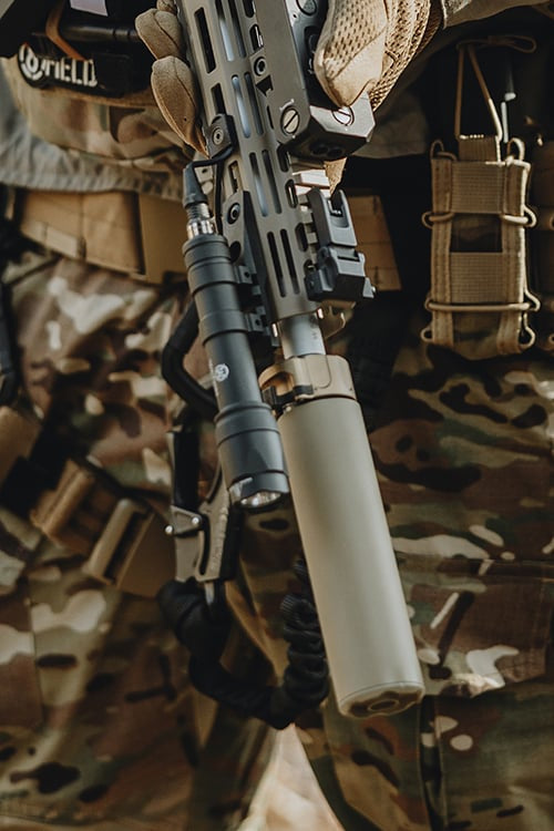 Tactical LED Weaponlight 200 Lumens di ELEMENT