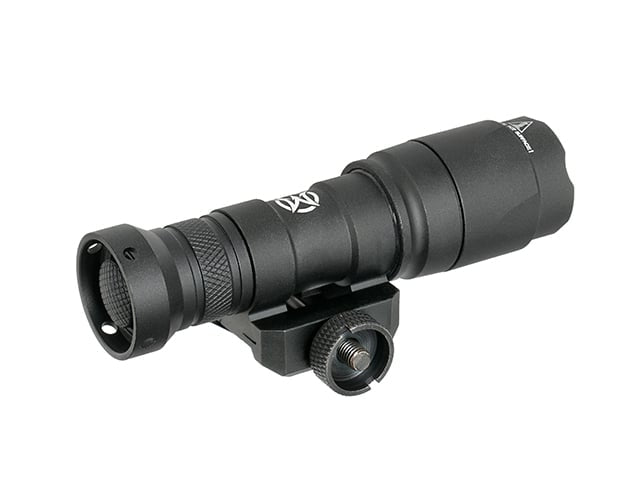 Torcia Tactical M300A Mini Scout 280lm di WADSN