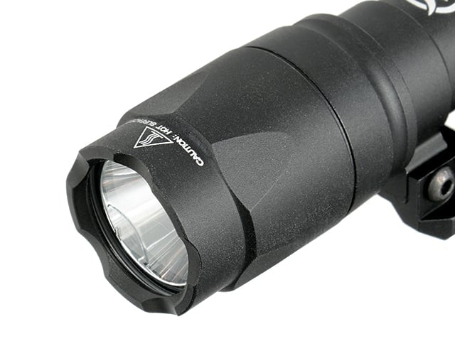 Torcia Tactical M300A Mini Scout 280lm di WADSN