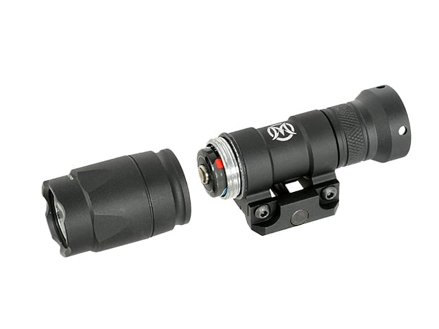 Torcia Tactical M300A Mini Scout 280lm di WADSN