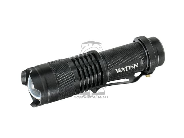 Mini torcia telescopica nera di WADSN