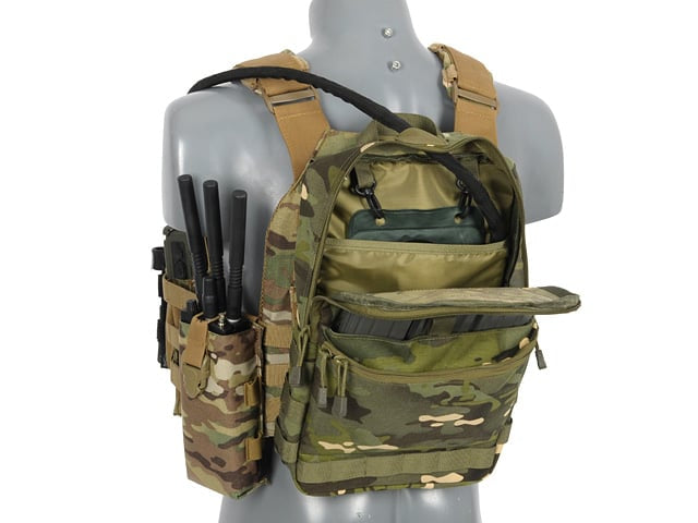 Zaino Multiuso V2 - Multicamo di 8FIELDS
