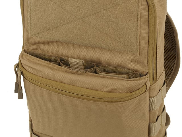 Zaino Multiuso V2 - TAN di 8FIELDS