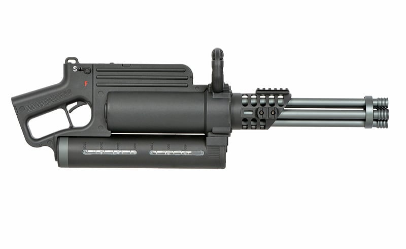 Replica Minigun di WELL
