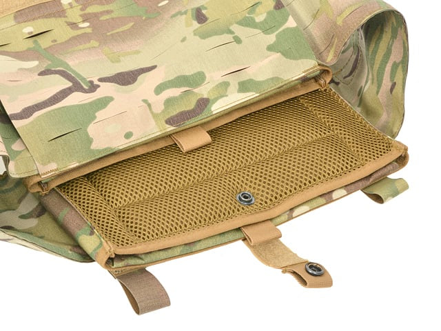 Buckle-Up Laser Cut Plate Carrier di 8FIELDS PREMIUM