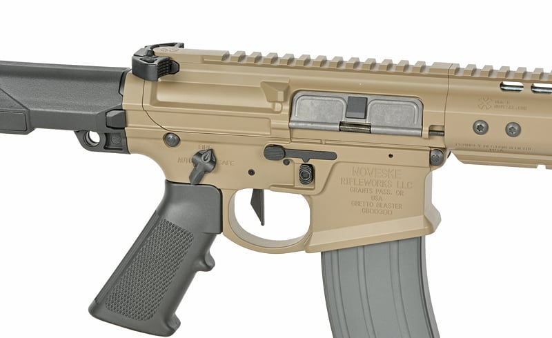 Rifle Noveske N4 Ghetto Blaster 7,94" di EMG