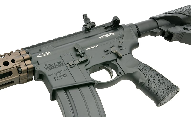 Replika GBBR DD4 MK18 RIII S 10,3" di EMG