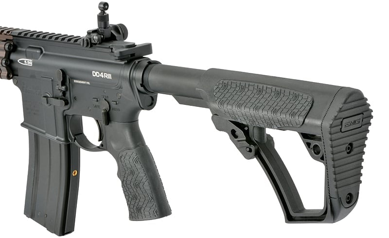 Fucile GBBR DD4 RIII S 16" di EMG