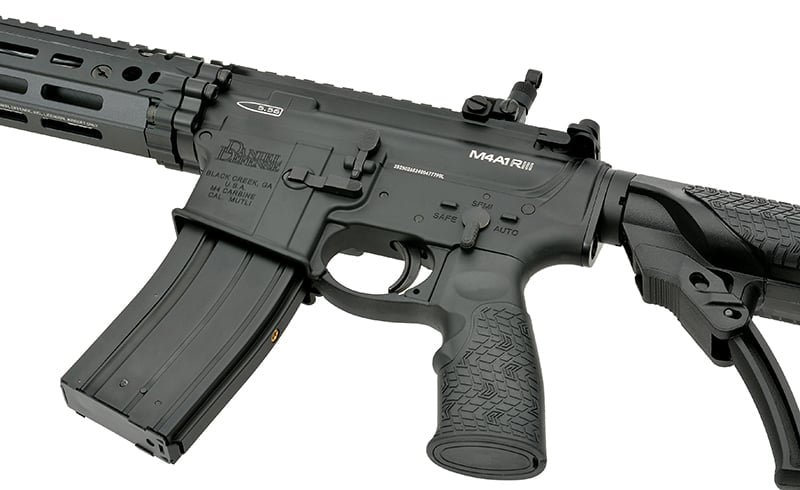 Replika GBBR DD4 M4A1 FSP RIII 14,5" di EMG