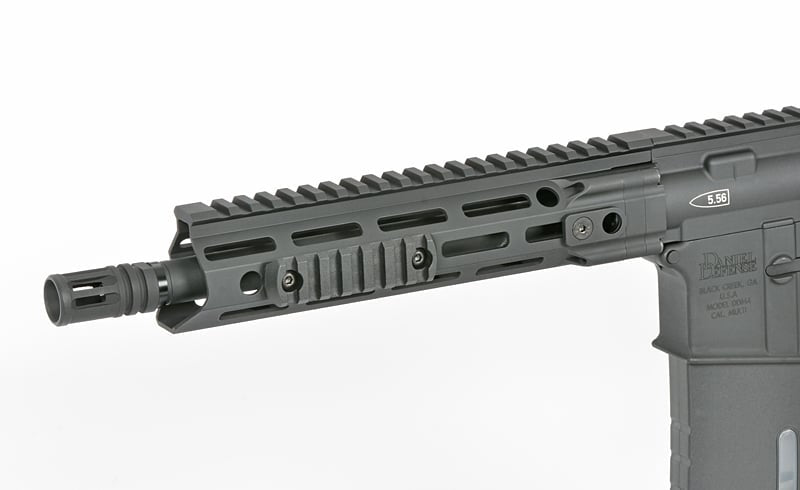 Replica Daniel Defense DDM4 V7 di EMG