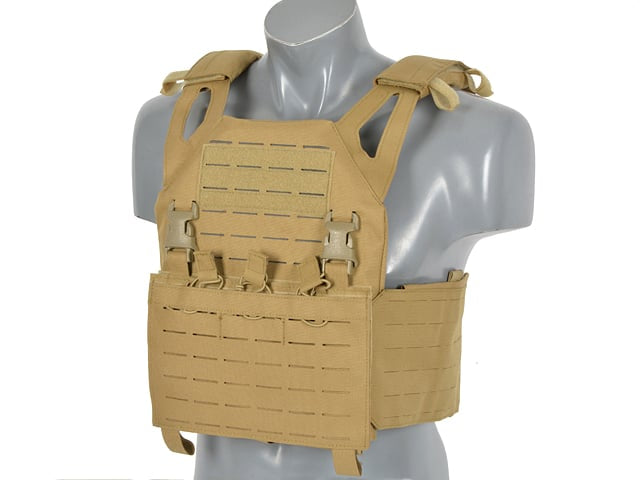 Buckle Up Operator Plate Carrier di 8FIELDS
