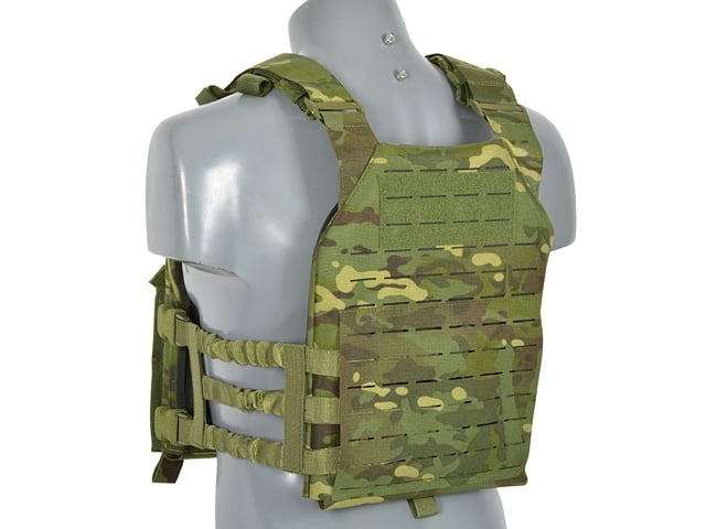 Buckle Up Assault Plate Carrier di 8FIELDS