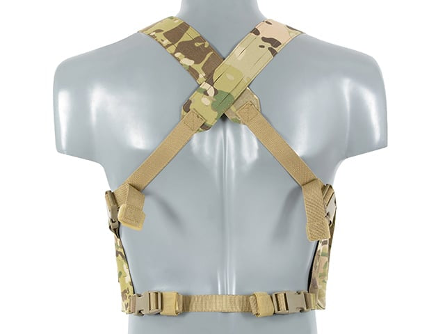 Chest Rig Laser-Cut Multicamo di 8FIELDS