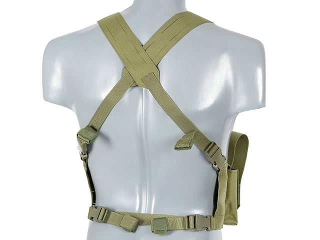 Chest Rig Laser-Cut con Pouches AR/AK di 8FIELDS