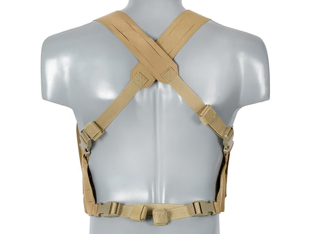 Chest Rig Laser-Cut con Pouches AR/AK - Coyote di 8FIELDS
