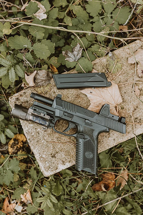 FN 509 GBB Pistol Replica - Black di CYBERGUN