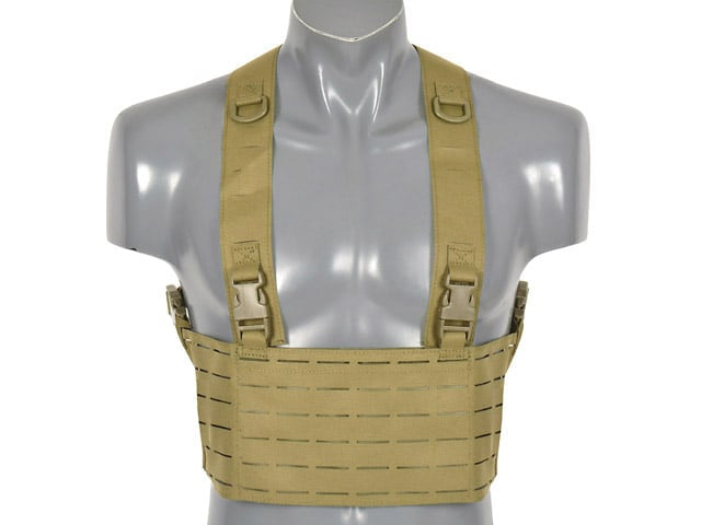 Chest Rig Laser-Cut Coyote di 8FIELDS
