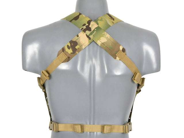 Chest Rig Laser-Cut Multicamo di 8FIELDS