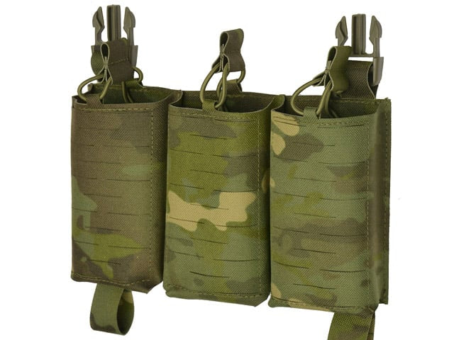 Panel Buckle Up per 3 Magazzini AR15/AK di 8FIELDS