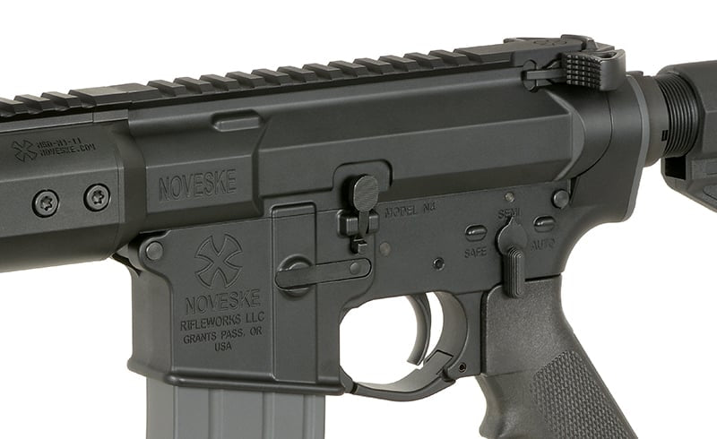Fucile Airsoft Noveske N4 NSR-SD GBBR di EMG